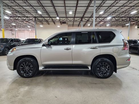 Used 2023 Lexus GX 460 Premium image 8