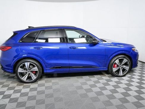 New 2025 Audi SQ5 Premium Plus image 2