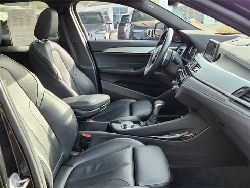 Used 2018 BMW X2 xDrive28i image 16