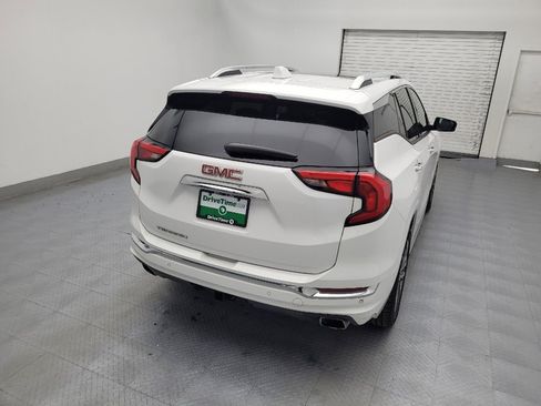 Used 2019 GMC Terrain Denali w/ Driver Alert Package II FWD image 7