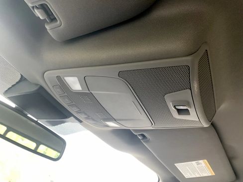 Used 2019 Ford F150 XLT w/ Equipment Group 302A Luxury AWD/4WD image 22