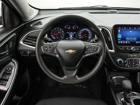Used 2024 Chevrolet Malibu LT image 13