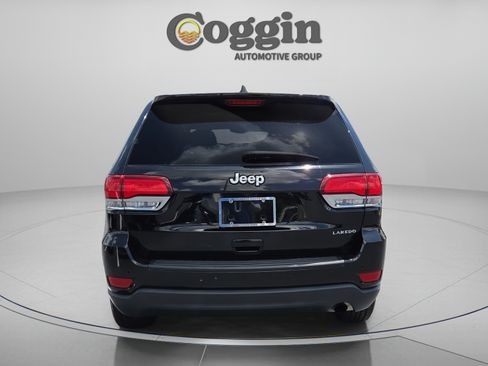 Used 2021 Jeep Grand Cherokee Laredo RWD image 4