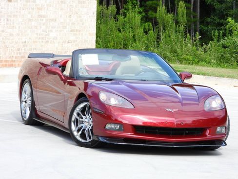 Used 2006 Chevrolet Corvette Convertible w/ Preferred Equipment Group RWD image 26