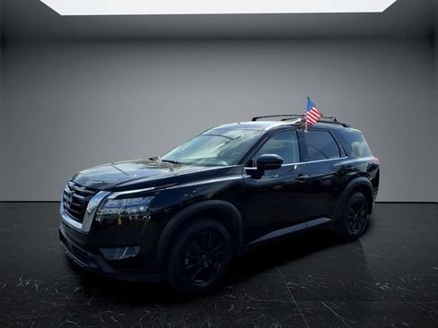 Certified 2025 Nissan Pathfinder SV AWD/4WD image 7