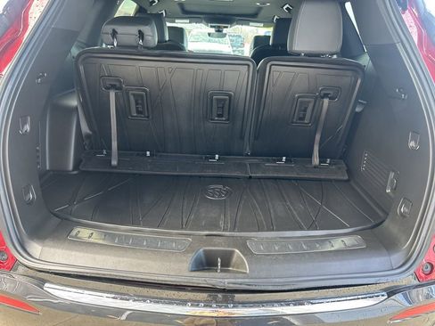 Used 2023 Buick Enclave Essence w/ Experience Buick Package image 12