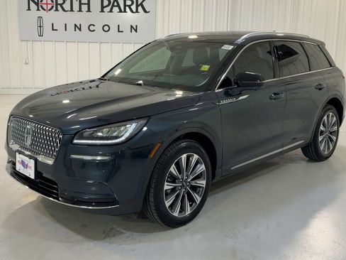 Used 2022 Lincoln Corsair Reserve w/ Equipment Group 201A image 5