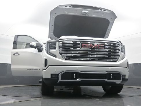 Used 2022 GMC Sierra 1500 Denali w/ Denali Reserve Package image 58