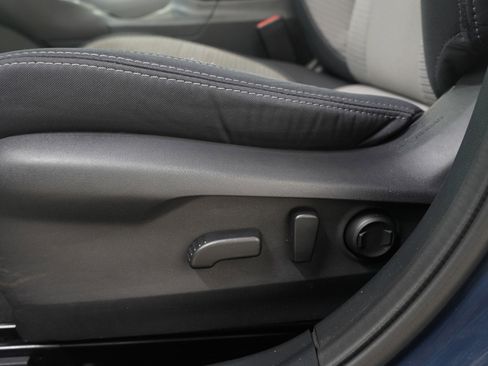 Used 2023 Subaru Outback Premium image 21