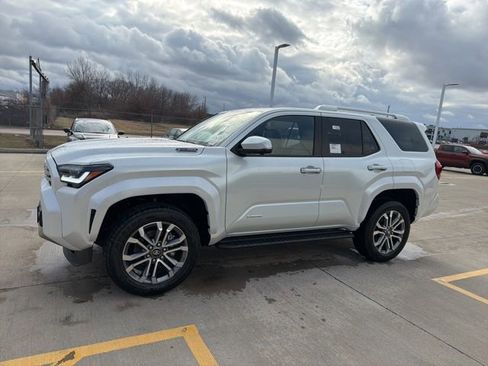 New 2026 Toyota 4Runner Limited image 3