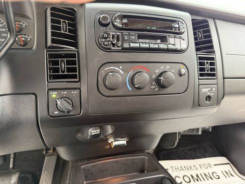 Used 2003 Dodge Dakota Sport AWD/4WD image 15