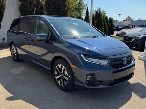 New 2026 Honda Odyssey EX-L image 1