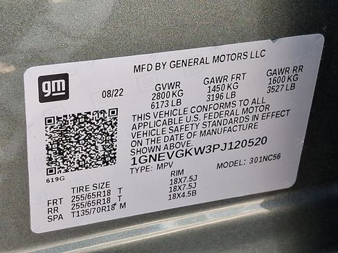 Used 2023 Chevrolet Traverse LT w/ LPO, Floor Liner Package image 29