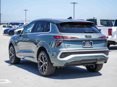 New 2026 Audi Q3 quattro 2.0T AWD/4WD image 9