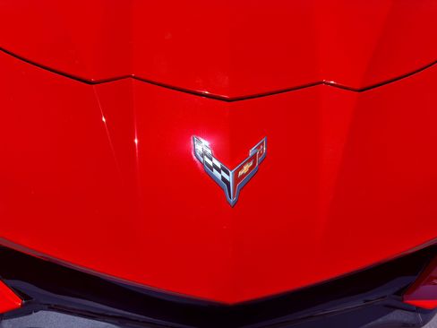 Used 2022 Chevrolet Corvette Stingray Premium Conv w/ Z51 Performance Package RWD image 42