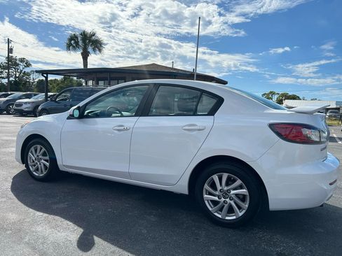 Used 2013 MAZDA MAZDA3 i Touring image 14