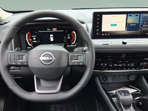 New 2026 Nissan Rogue Platinum w/ Platinum Premium Package AWD/4WD image 11