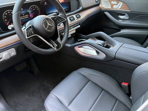 New 2026 Mercedes-Benz GLE 350 4MATIC image 9