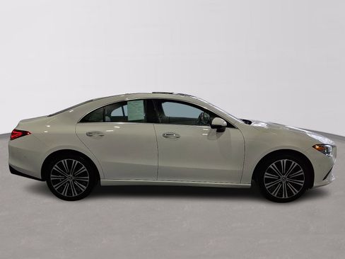 Used 2023 Mercedes-Benz CLA 250 4MATIC image 5