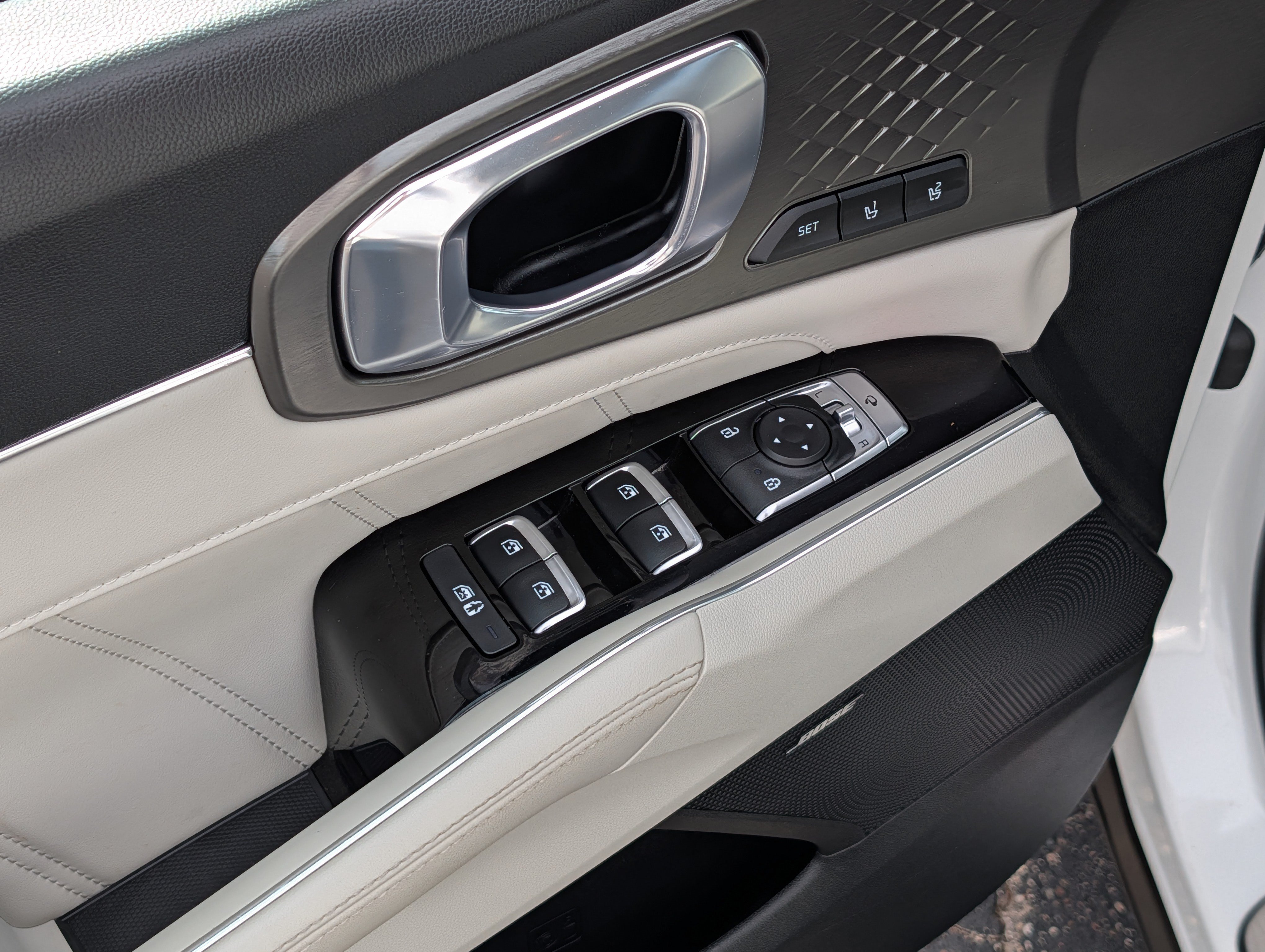 Certified 2023 Kia Sorento SX Prestige AWD/4WD image 19