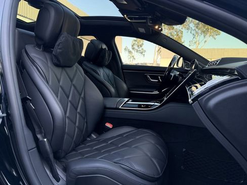 Used 2022 Mercedes-Benz Maybach S 580 4MATIC image 38