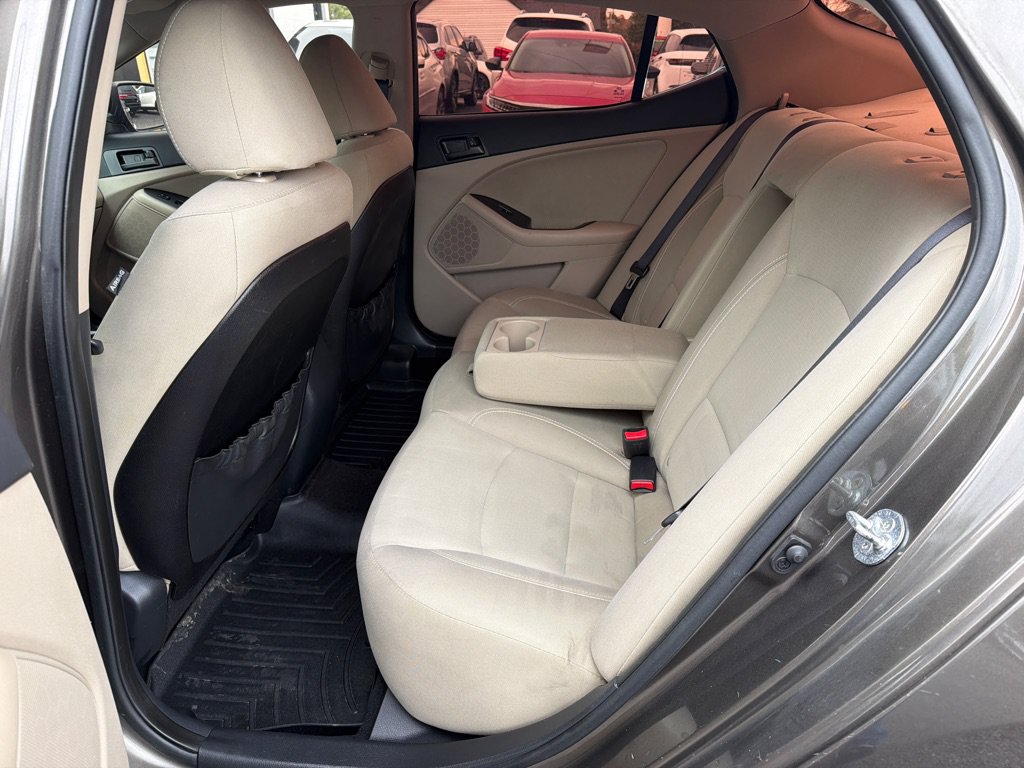 Used 2012 Kia Optima LX FWD image 24