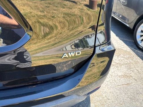 Used 2020 Nissan Rogue S AWD/4WD image 7