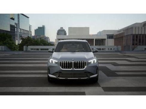 New 2026 BMW X1 xDrive28i w/ Convenience Package image 3