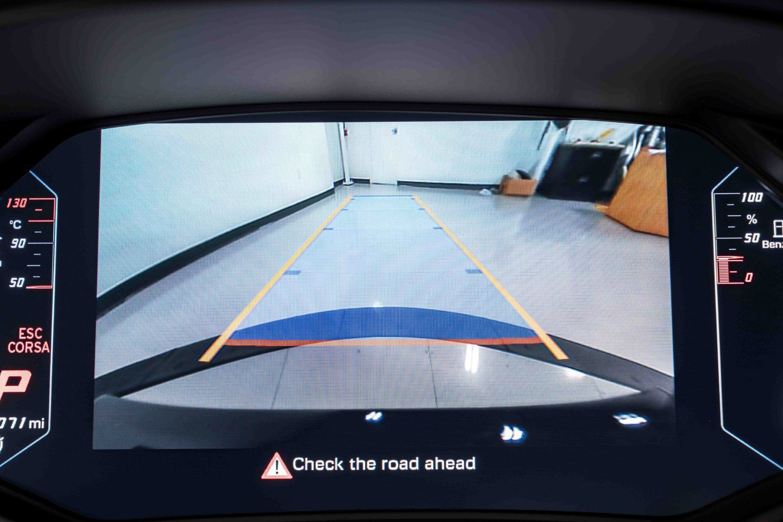 Used 2023 Lamborghini Huracan Tecnica RWD image 18