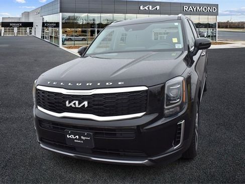 Used 2022 Kia Telluride S image 7