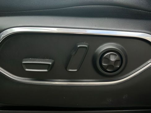 Used 2022 Jeep Wagoneer Series I w/ Convenience Group I image 23