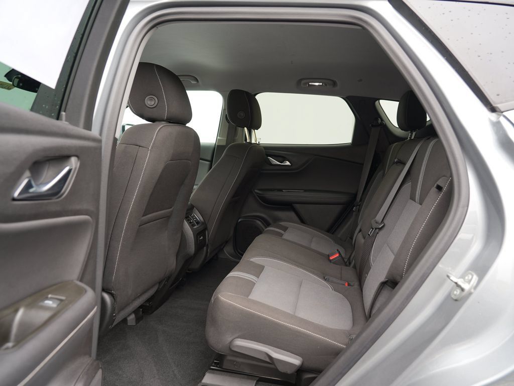 Certified 2024 Chevrolet Blazer LT AWD/4WD image 18