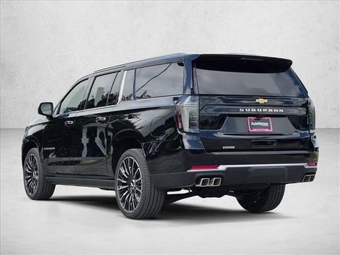 New 2026 Chevrolet Suburban High Country AWD/4WD image 7
