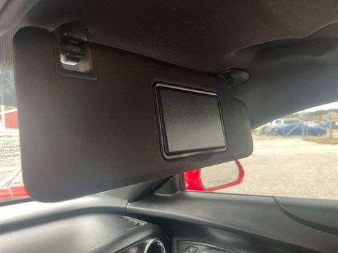 Used 2020 Chevrolet Camaro LT image 21