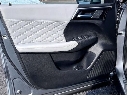 Used 2022 Mitsubishi Outlander SEL image 21