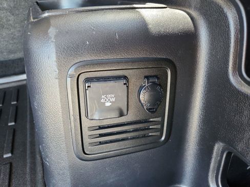 Used 2012 Toyota 4Runner Limited AWD/4WD image 16