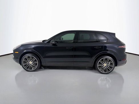 Used 2022 Porsche Cayenne S Platinum AWD/4WD image 2