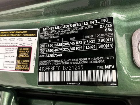New 2026 Mercedes-Benz GLS 580 4MATIC image 13