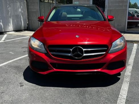 Used 2018 Mercedes-Benz C 300 4MATIC Sedan image 2