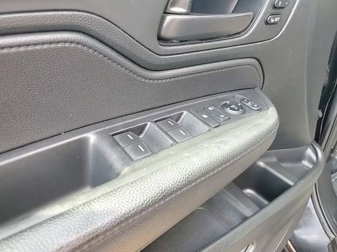 Used 2023 Honda Odyssey EX-L image 12