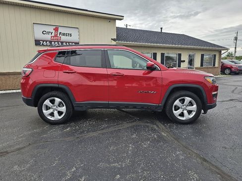 Used 2018 Jeep Compass Latitude w/ Popular Equipment Group AWD/4WD image 26