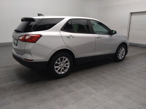 Used 2021 Chevrolet Equinox LS w/ LS Convenience Package FWD image 10