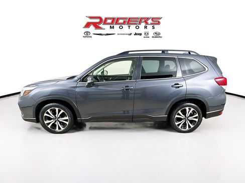 Used 2021 Subaru Forester Limited image 4