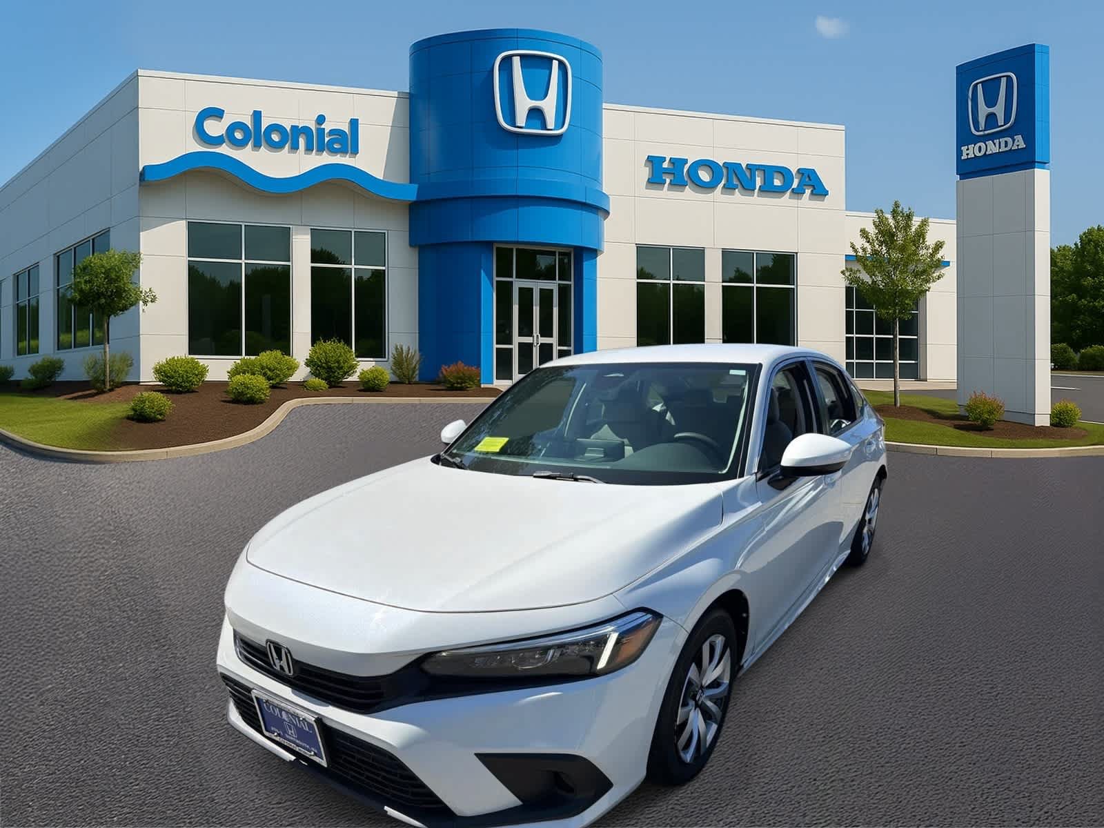 Used 2023 Honda Civic LX image 2
