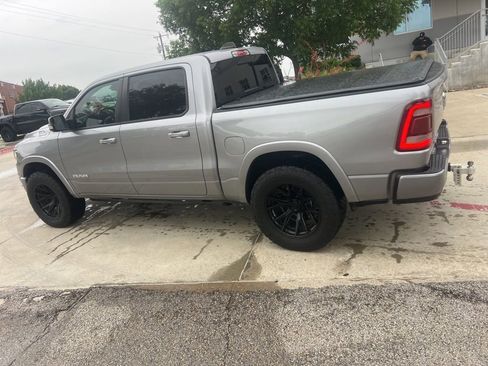 Used 2021 RAM 1500 Laramie w/ Laramie Southwest Edition RWD image 6