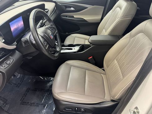 Certified 2024 Buick Envista Avenir image 8
