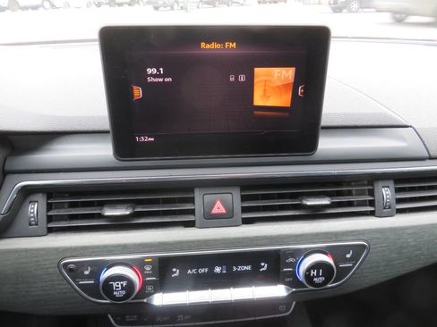 Used 2017 Audi A4 2.0T Ultra Premium w/ Convenience Package image 16