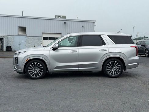 Used 2023 Hyundai Palisade Calligraphy FWD image 8