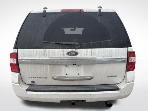 Used 2017 Ford Expedition EL Platinum image 4