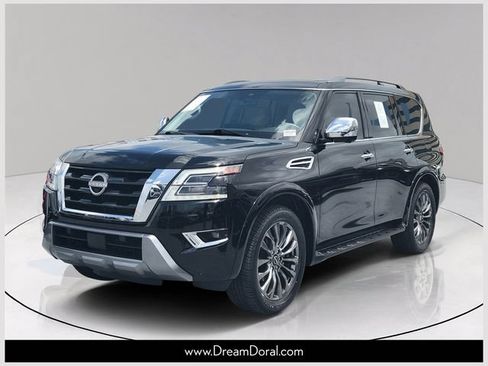 Used 2023 Nissan Armada Platinum w/ Captain's Chairs Package RWD image 1